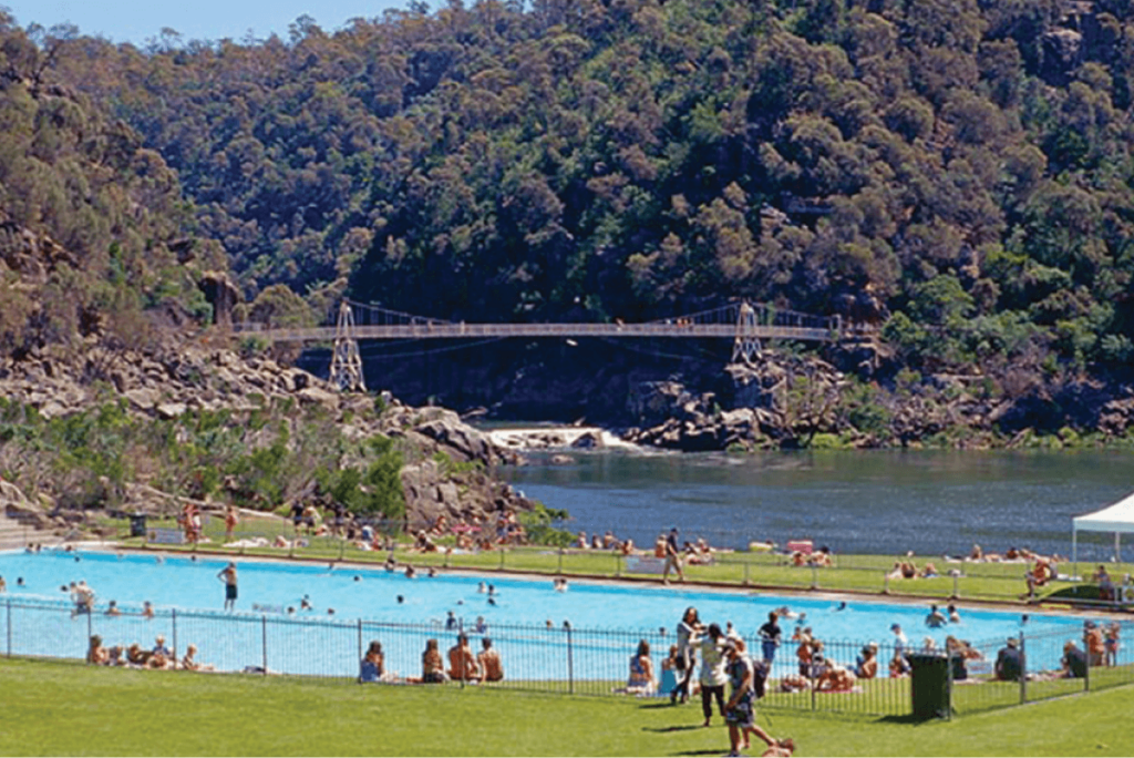 Home-CataractGorge-e1677641073555-1024x683 1